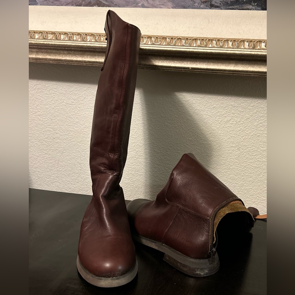 Knee high boots by L’amourdespieds. Size 8